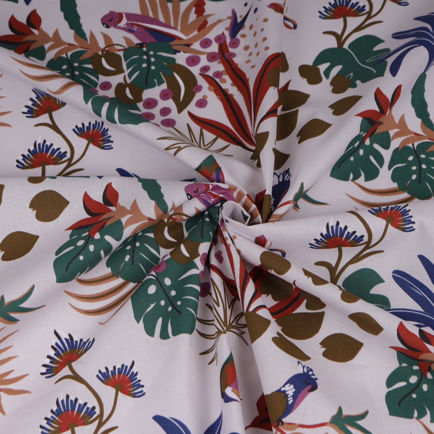 Printed light grey cotton fabric with tropical pattern